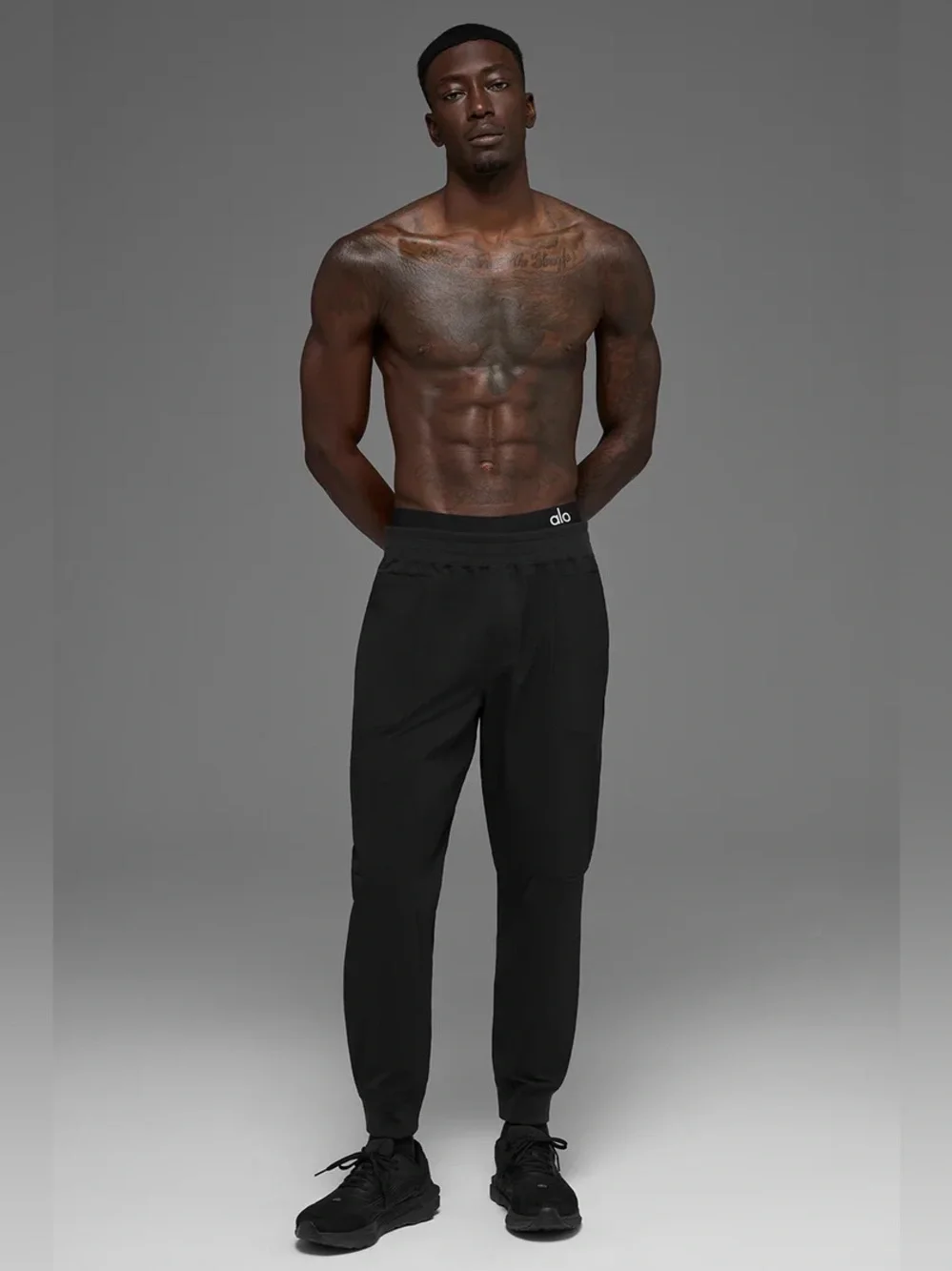 ALO Yoga Co-Op Joggers, Men's Black Performance Track Joggers, Medium